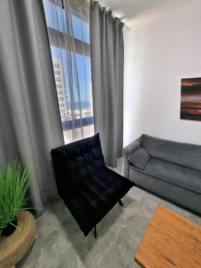 Sima Suite Ashdod Bagian luar foto