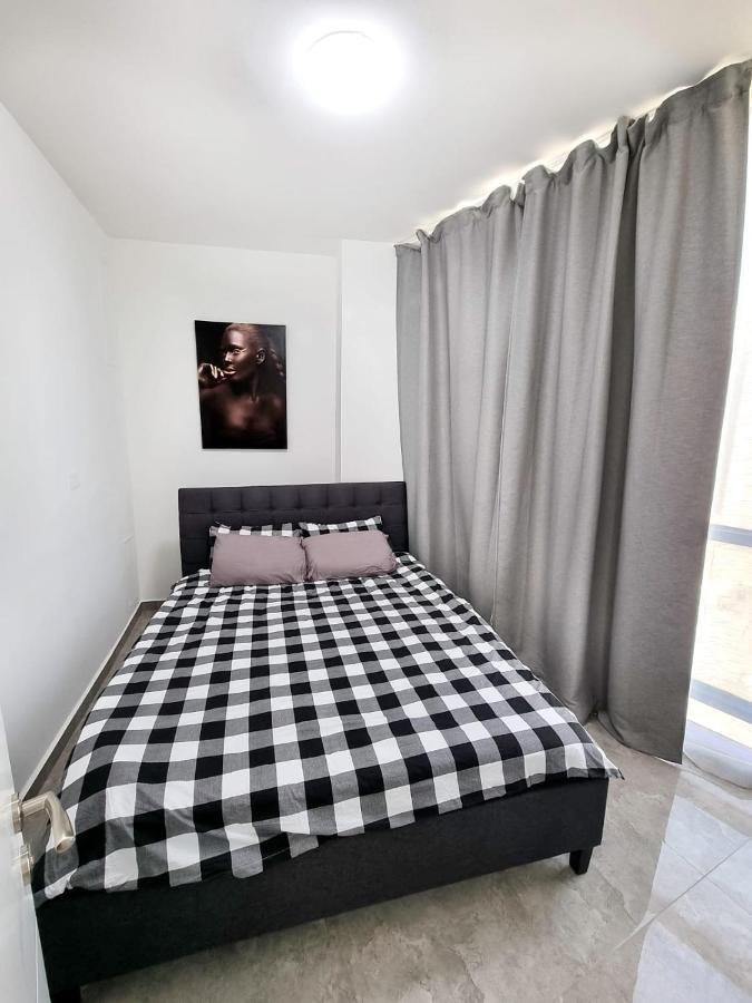 Sima Suite Ashdod Bagian luar foto